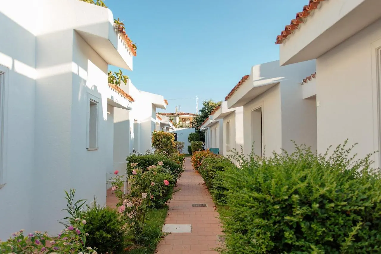 Resort Fior Di Sardegna Posada 4*,