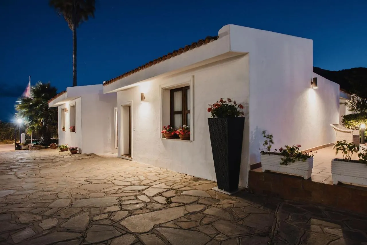 Отель Resort Fior Di Sardegna Посада