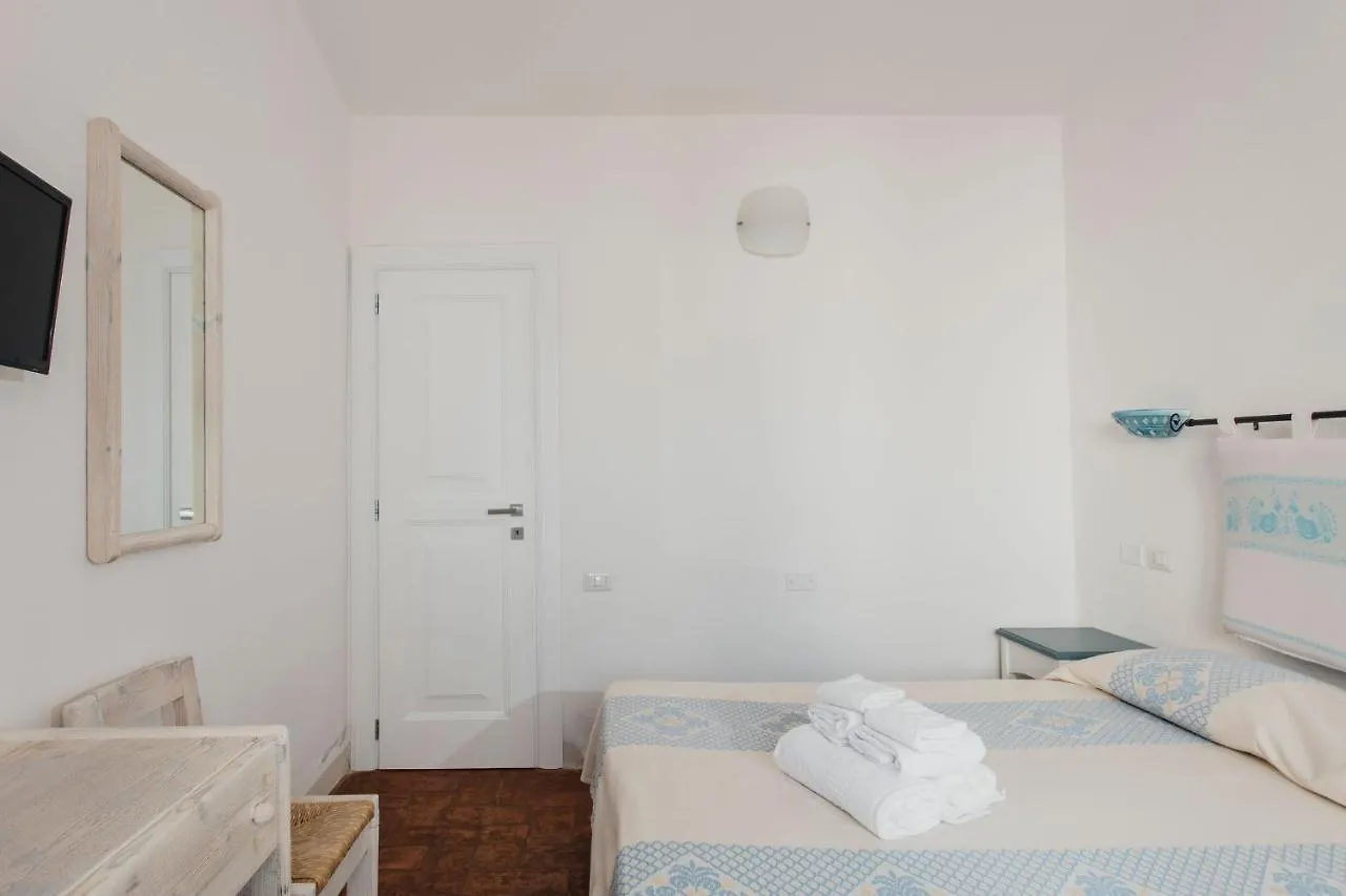 Resort Fior Di Sardegna Посада Отель